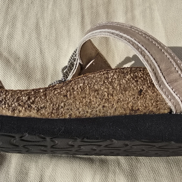 Naot Malibu Sandals - NWB Size 38 / 7 - Picture 6 of 13